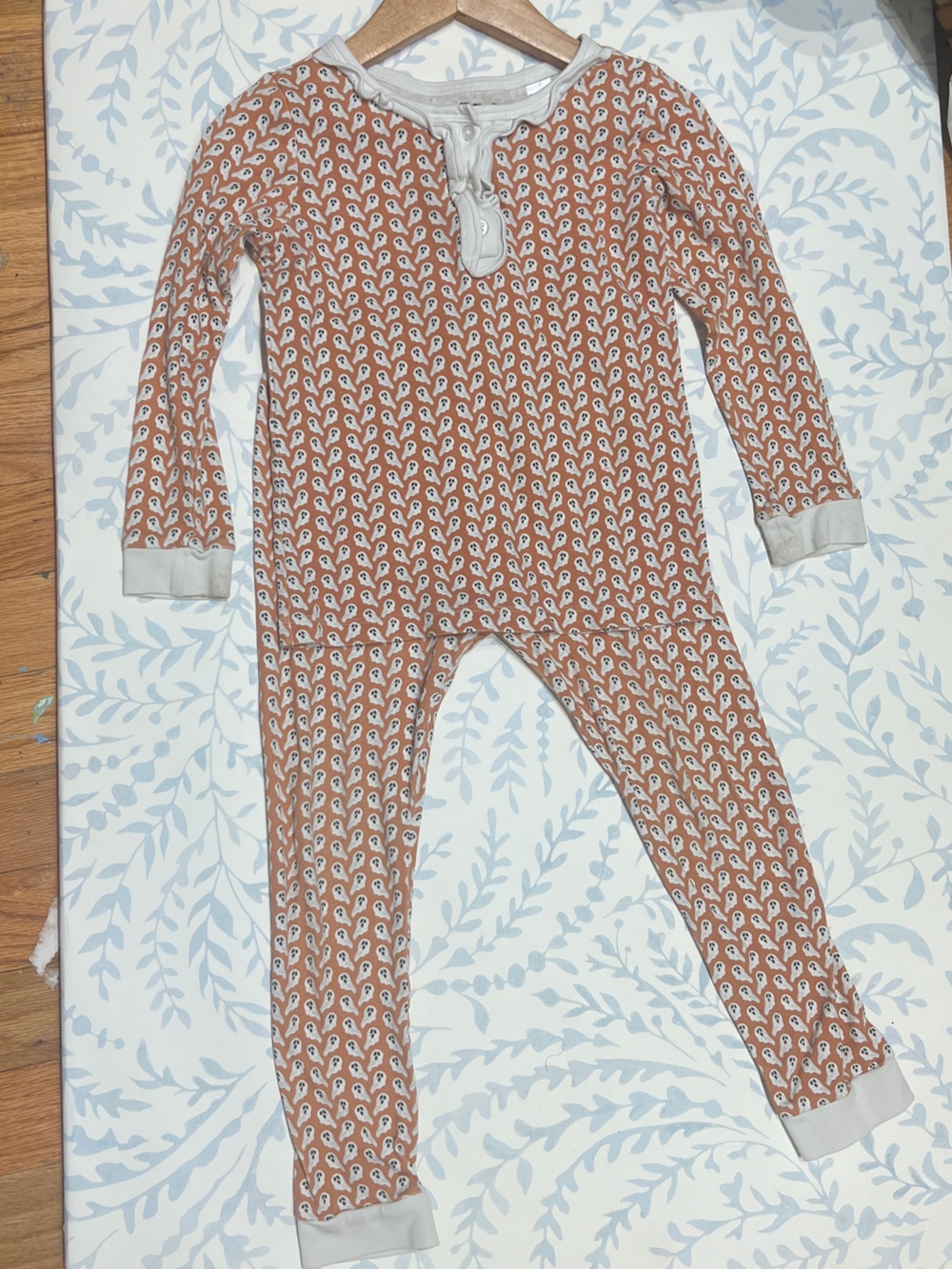 Lila and Hayes 5T Halloween Jammies